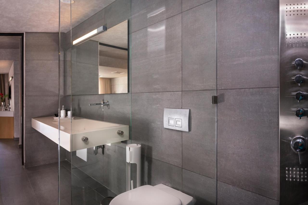Icarus Hotel Kalamaki  Bagian luar foto