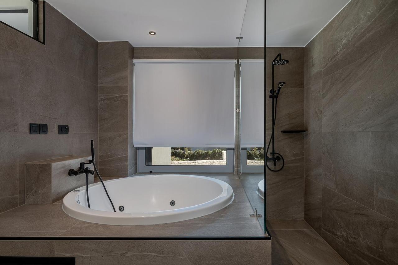Icarus Hotel Kalamaki  Bagian luar foto