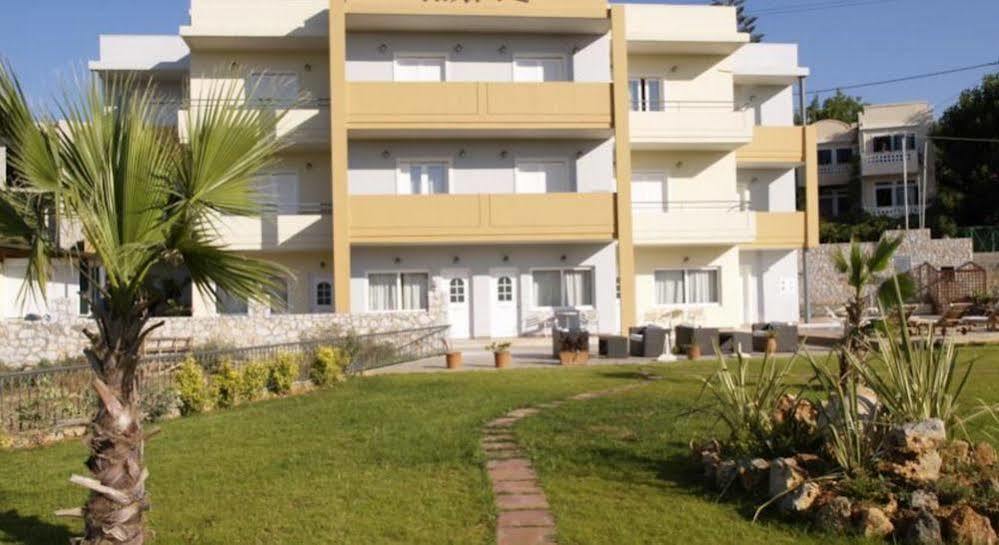 Icarus Hotel Kalamaki  Bagian luar foto